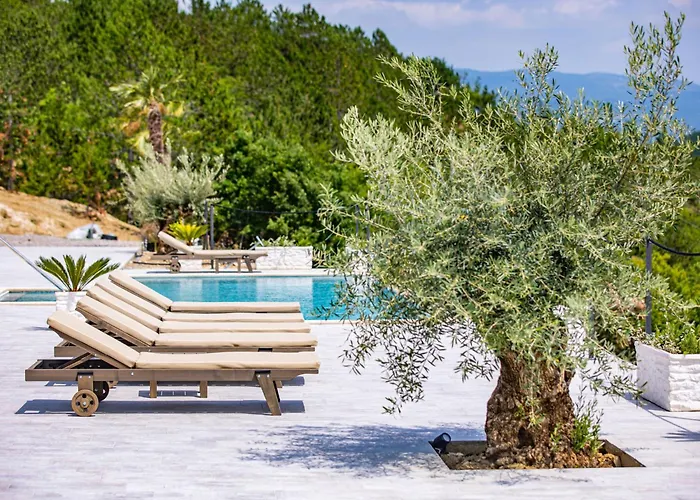 Bella By Interhome Cerovlje